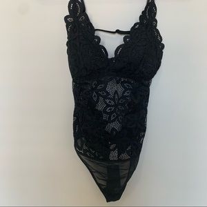 NWT Abercrombie Lace Bodysuit